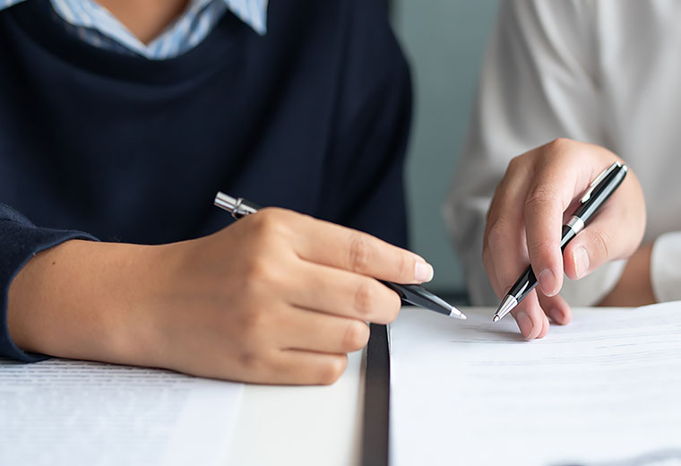 Juridische advisering & contracten